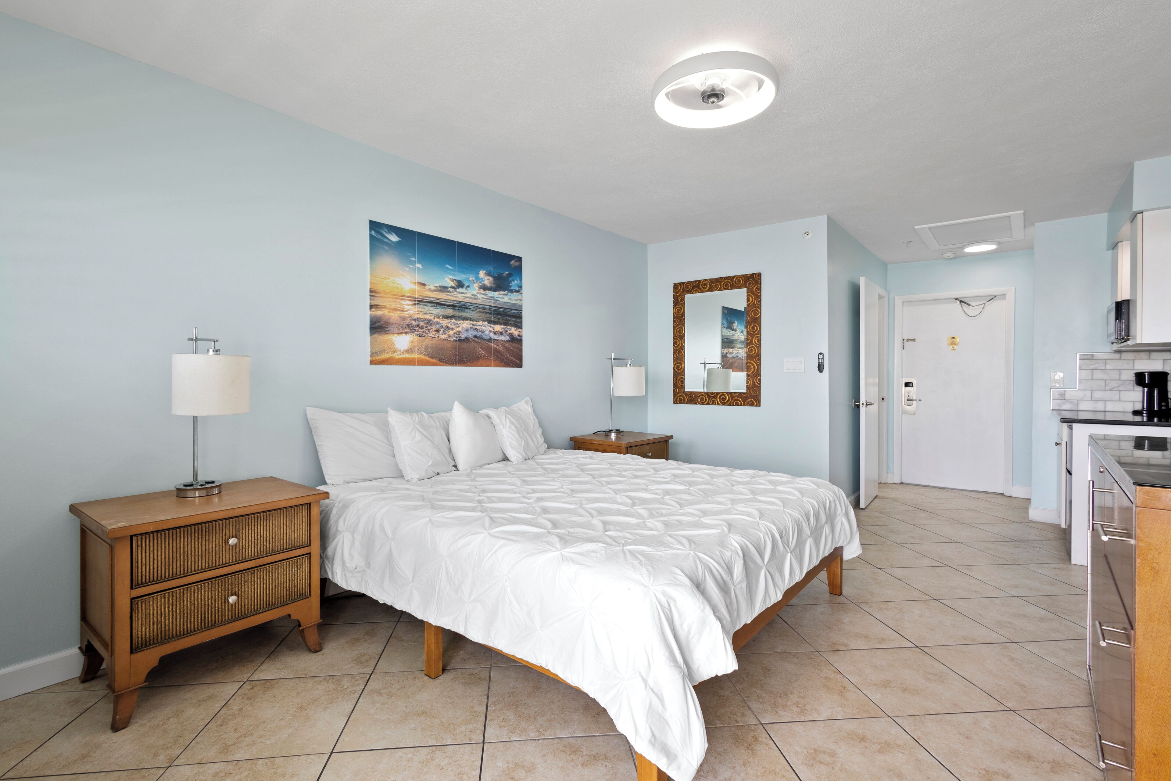 1 chambre, fer et planche à repasser, Wi-Fi gratuit, draps fournis