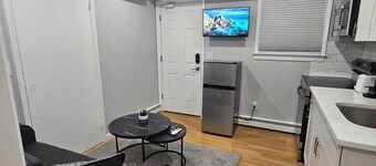 Elegant Suite near JFK Airport