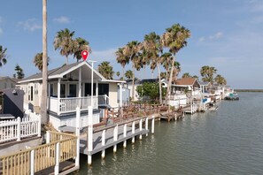 Exterior - Long Island Village 658 (Port Isabel)