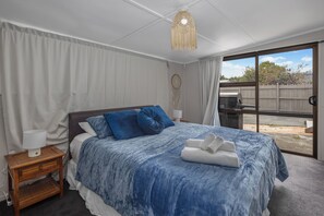 3 Schlafzimmer, Bügeleisen/Bügelbrett, Reisekinderbett, kostenloses WLAN