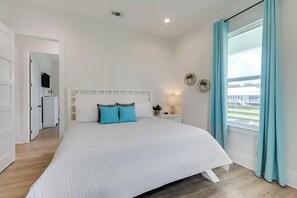 3 habitaciones, escritorio, tabla de planchar con plancha y wifi 