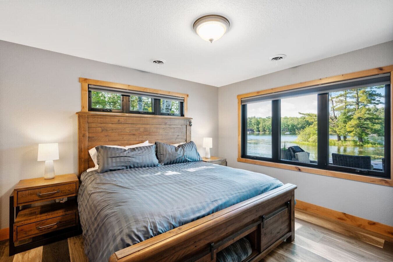 5 bedrooms, WiFi, bed sheets