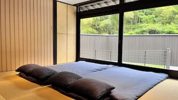 House, Non Smoking, Mountain View | 1 bedroom, free WiFi, bed sheets