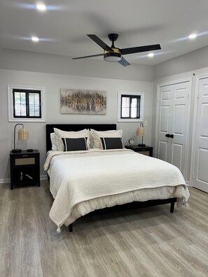 1 Schlafzimmer, Bügeleisen/Bügelbrett, kostenloses WLAN, Bettwäsche