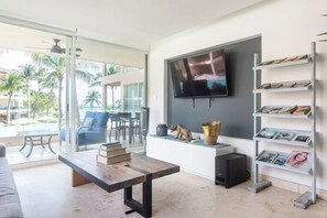 TV, books