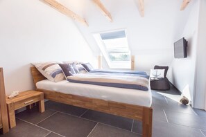 2 chambres, fer et planche à repasser, Wi-Fi, literie fournie