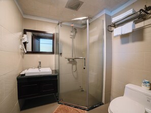 Superior-Doppelzimmer, Bergblick | Badezimmer