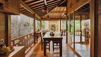 Vila, 1 kamar tidur | Ruang makan