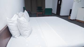 Phòng Tiêu chuẩn | Bộ trải giường bằng vải Frette của Ý, bộ đồ giường cao cấp