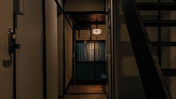 Traditional Villa, 1 Bedroom | Blackout curtains, free WiFi, bed sheets