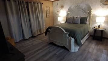4 Schlafzimmer, Schreibtisch, Bügeleisen/Bügelbrett, Reisekinderbett