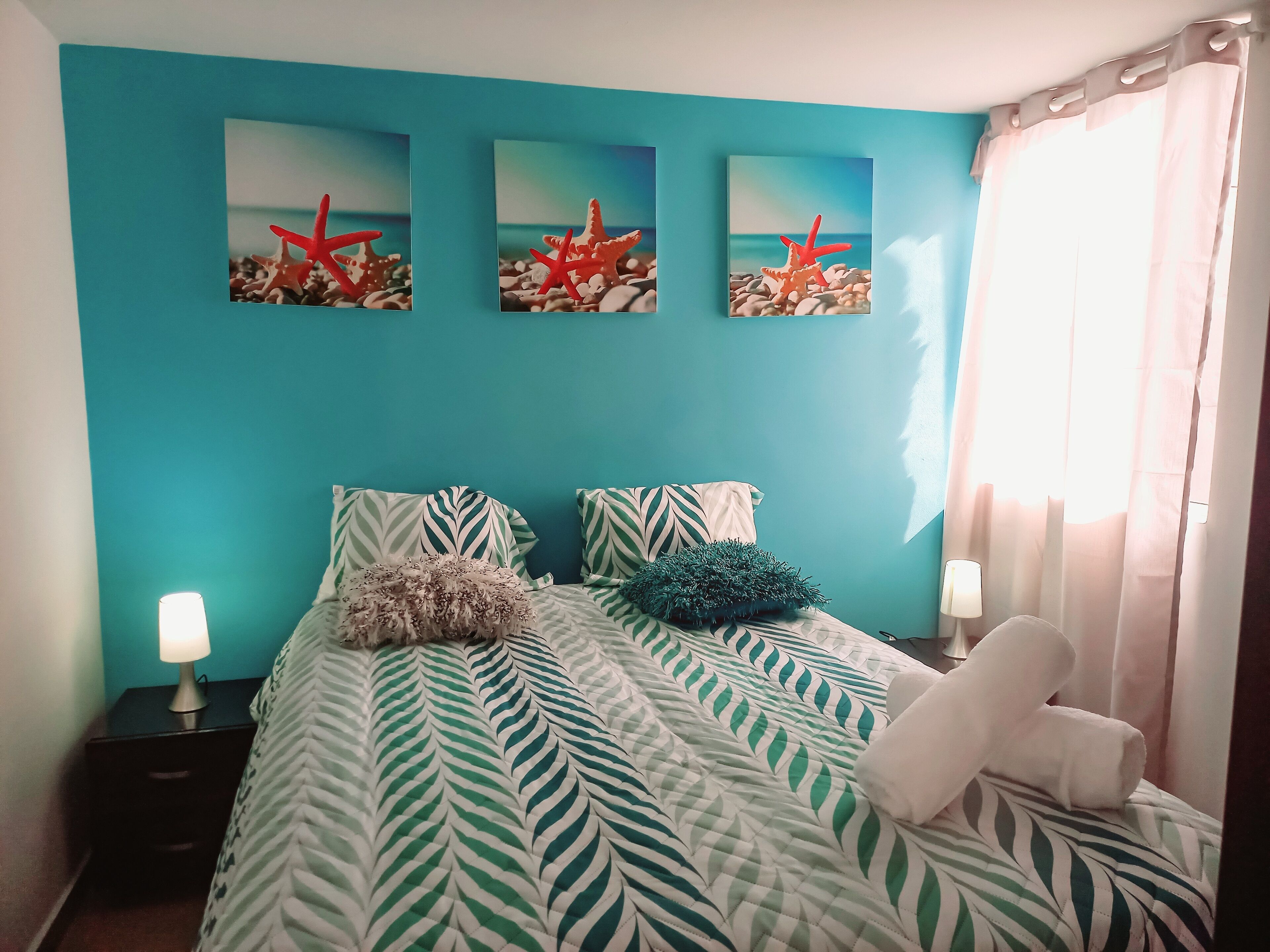 3 bedrooms, iron/ironing board, free WiFi, bed sheets