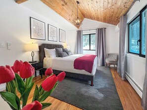 3 Schlafzimmer, Schreibtisch, Bügeleisen/Bügelbrett, kostenloses WLAN