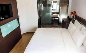 Caja de seguridad en la habitación y insonorización