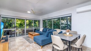 Interior - Driftwood Mantaray Two Bedroom Two Bathroom Penthouse (Port Douglas)