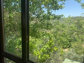 Room, Patio, Mountain View | Minibar, bed sheets