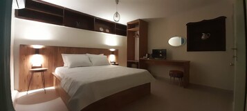 Minibar y ropa de cama 