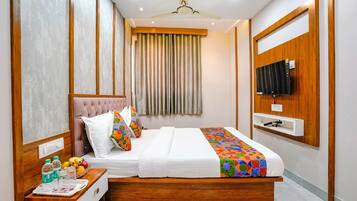 Deluxe Room | 1 bedroom, free WiFi, wheelchair access