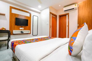 Deluxe Room | 1 bedroom, free WiFi, wheelchair access - Hotel Affari (Mumbai)