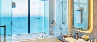 NUSTAR Hotel Cebu