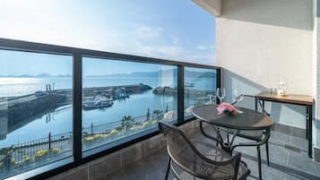 Basic Room, 1 Bedroom (Room 201) | 1 bedroom, free WiFi