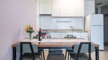 Basic Room, 1 Bedroom (Room 101) | 1 bedroom, free WiFi