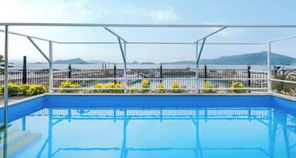 Yeosu Wayo Ocean View Pension