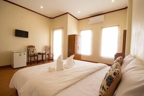 Standard Double or Twin Room | Free WiFi - Sunbeam Hotel (Vientiane)