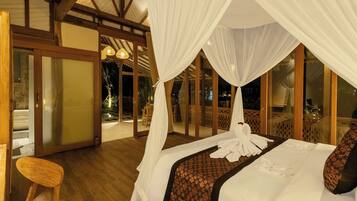 Villa, 1 Bedroom | 1 bedroom, minibar, free WiFi, bed sheets