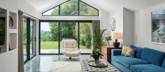 Stylish Countryside Retreat with Pool & Panoramic South Downs Views