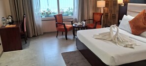 Pillow-top beds, individually decorated, individually furnished