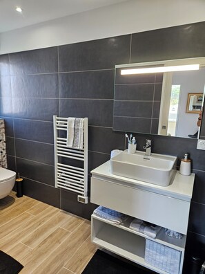 Hair dryer - Appartement Neuf de 84 m2 Avec Terrasse de 60 m2 vue mer (L'Île-Rousse)