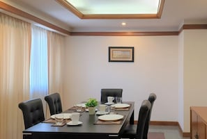 Restauration dans la chambre