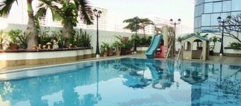 United Tower Thonglor by Aspira