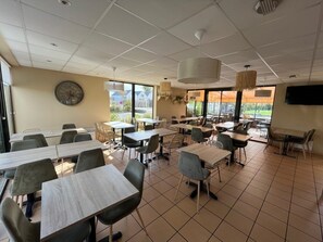 Dining - Double apartment 100 metres from the beach (Asnelles)