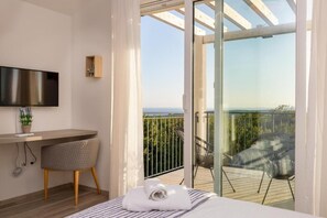 Villa Diminici 13B | Individually decorated, individually furnished, free WiFi, bed sheets - Diminici Villas (Rasa)