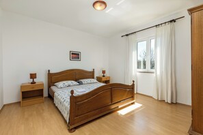 Apartment Lindi A1 - No Pets Allowed