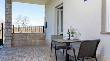 Apartment Lindi A1 - No Pets Allowed | Terrace/patio