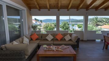 Villa, 1 Schlafzimmer | Terrasse/Patio