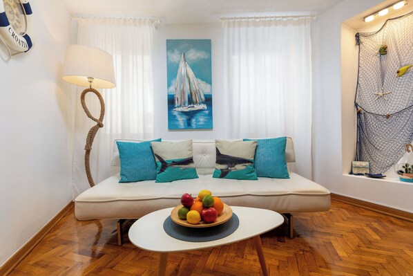 TV - Apartment Sorgenfrei (Rovinj)