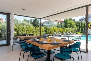 Villa, 6 Bedrooms | Dining room - Villa Rm (Rovinj)