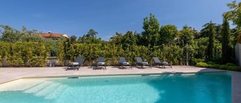 Seasonal outdoor pool