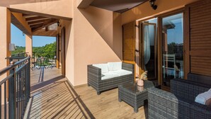 Vila, 4 kamar tidur | Teras/patio