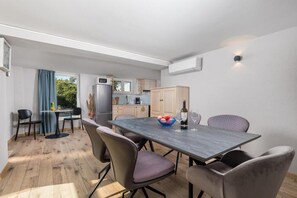 Villa, 3 Schlafzimmer | Esszimmer
