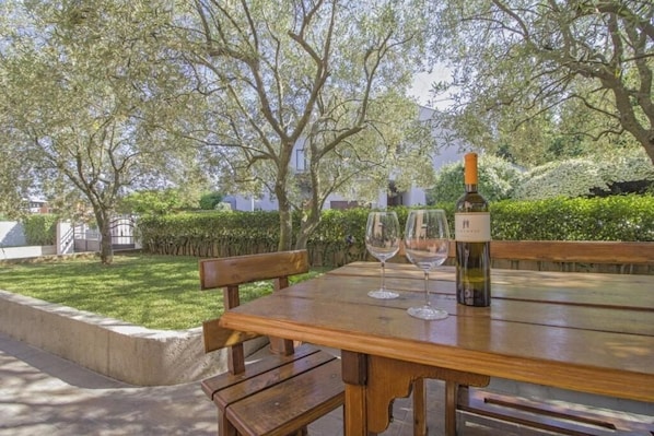 3 bedroom apartment Doris 2 | Terassi/patio