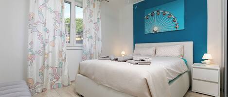 Apartment, 2 Bedrooms | 2 bedrooms, WiFi