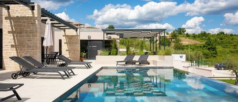 Seasonal outdoor pool