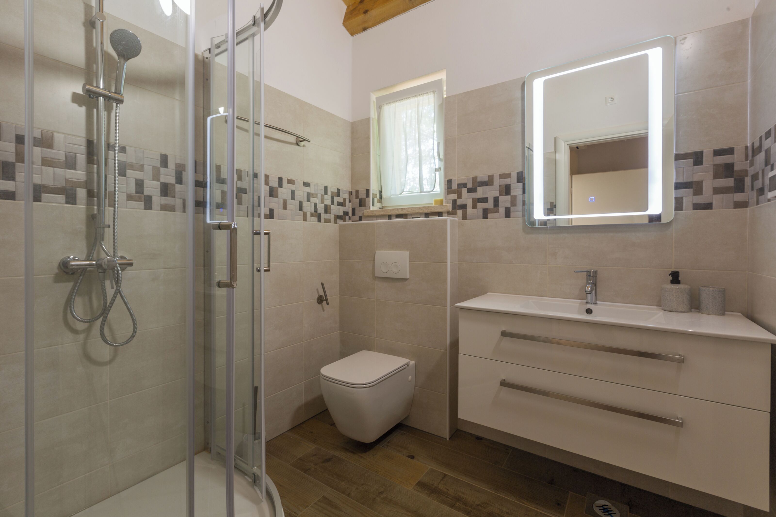 Villa, 1 Bedroom | Bathroom | Shower, towels