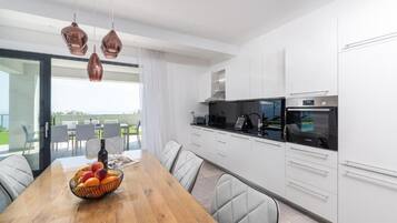 Villa, 1 Schlafzimmer | Esszimmer