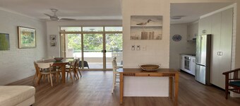 Show Stopper, TOP NOTCH